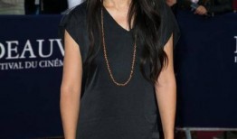 威尼斯爆料赵婷简介视频,赵婷导演的璀璨人生